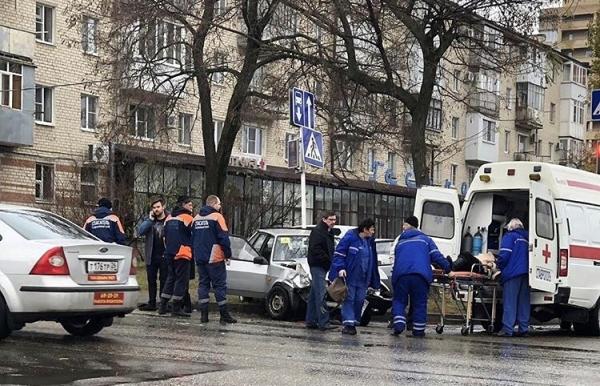 Неработающий светофор спровоцировал аварию в Ставрополе